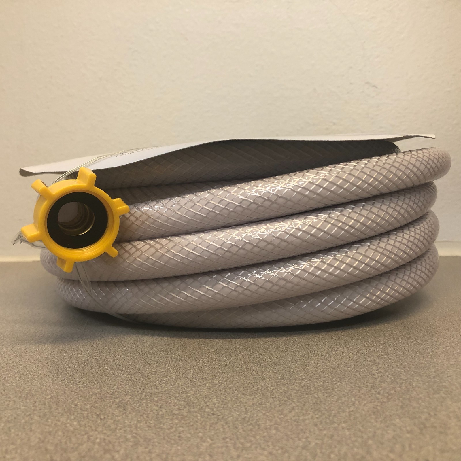 Camco 22735 Fresh Water Hose 25 ft