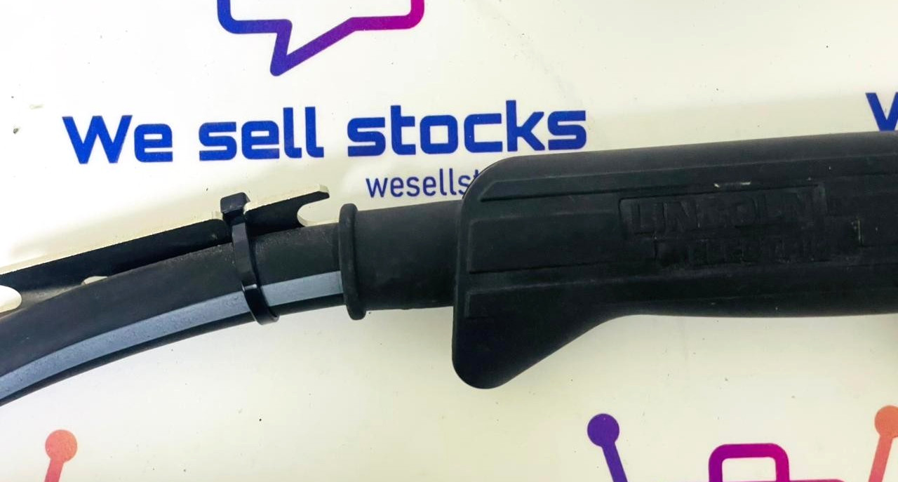 LINCOLN ELECTRIC LC105 Plasma Cutting Torch (Without Box)