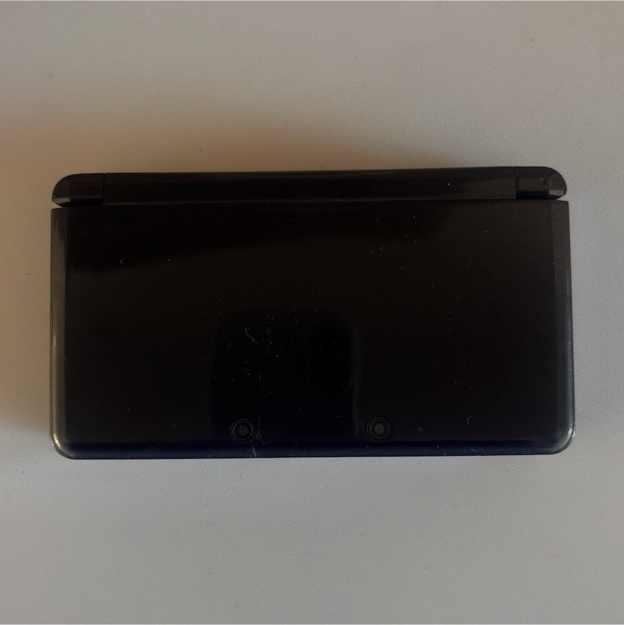Nintendo 3DS CTR-001 Black Handheld System + Yo-kai Watch 2 (Cart & Case)