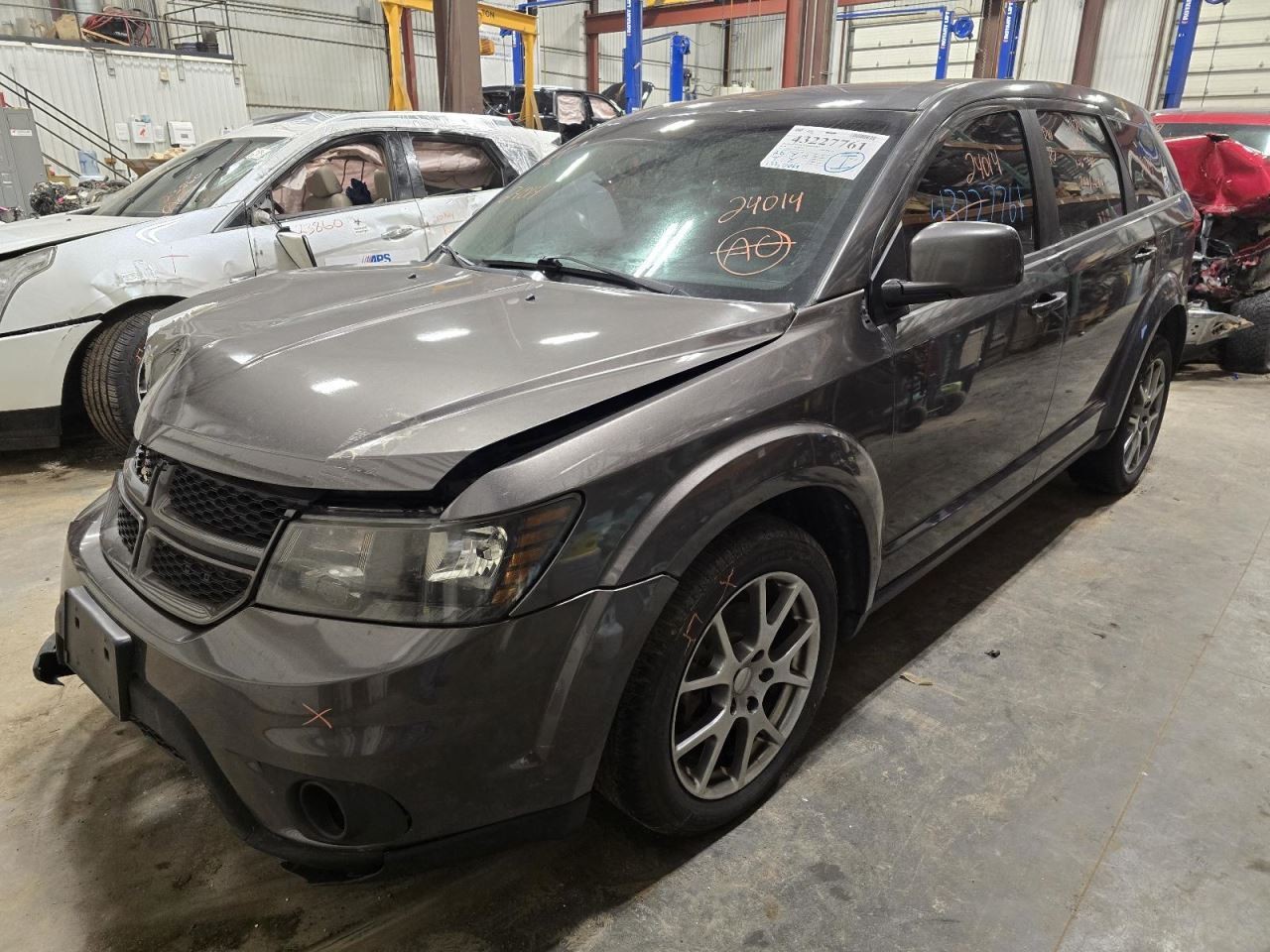Driver Left Front Spindle/Knuckle Fits 11-20 JOURNEY 1462971