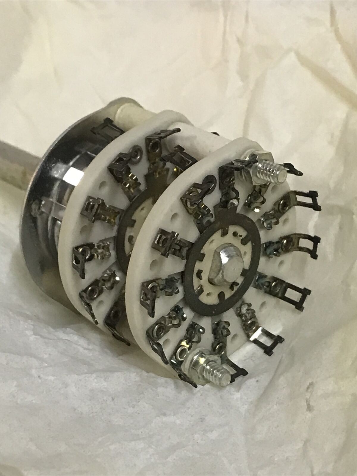 Centralab PA-2004 2 POL 12 POS SHORTING STEATITE
