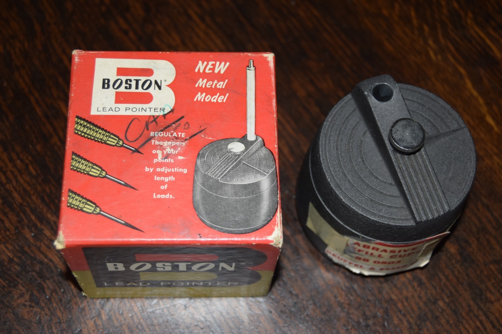 VINTAGE Boston Lead Pointer LP With Original Box Pencil Sharpener Point Drafting