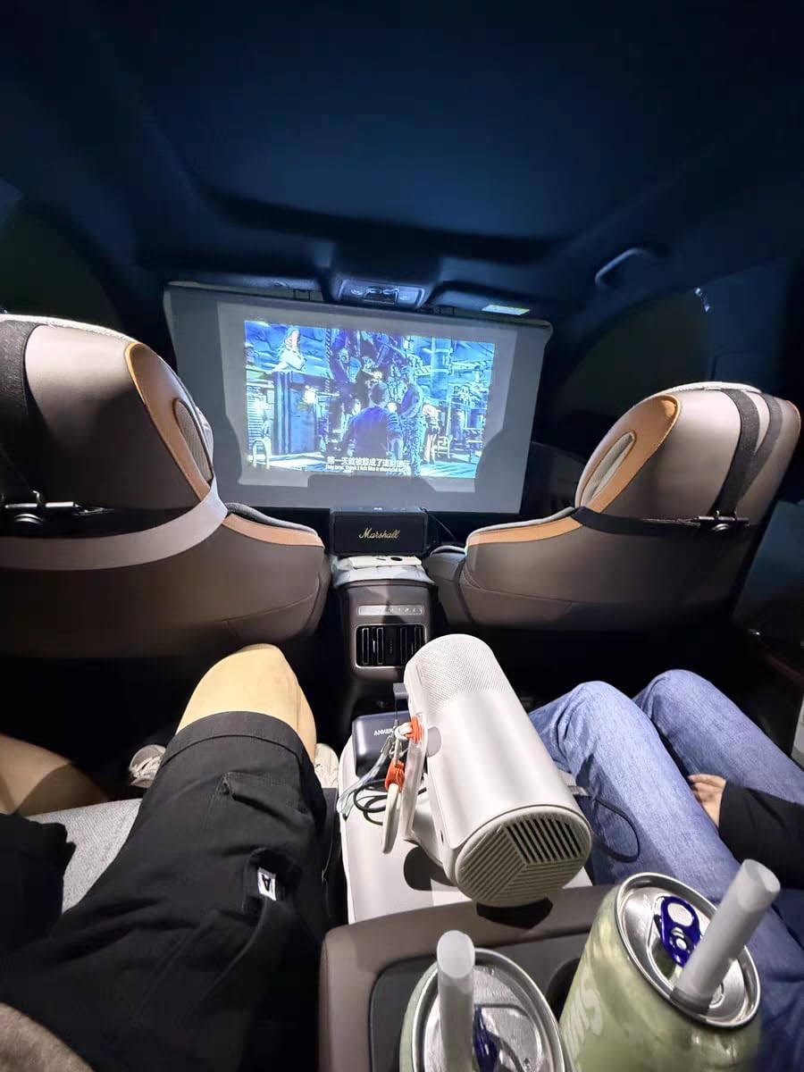 Projector Screen Small for Car, 40 inch 16:9, 4K HD, Portable Projection Scre...