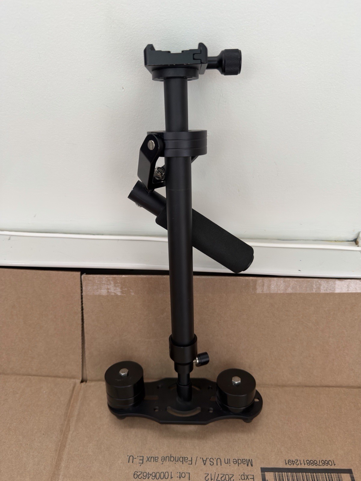 Neewer Handheld Manual Steady Cam Stabilizer System