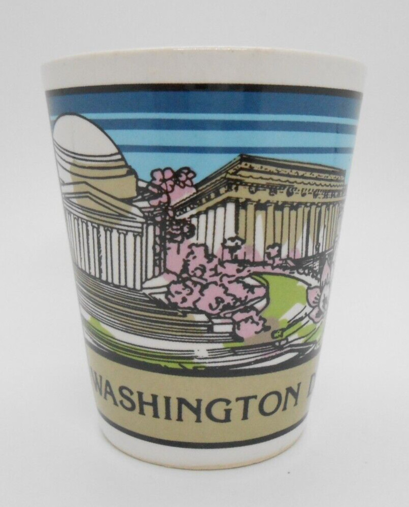 Washington DC, USA Souvenir Shotglass featuring Iconic Landmark Images