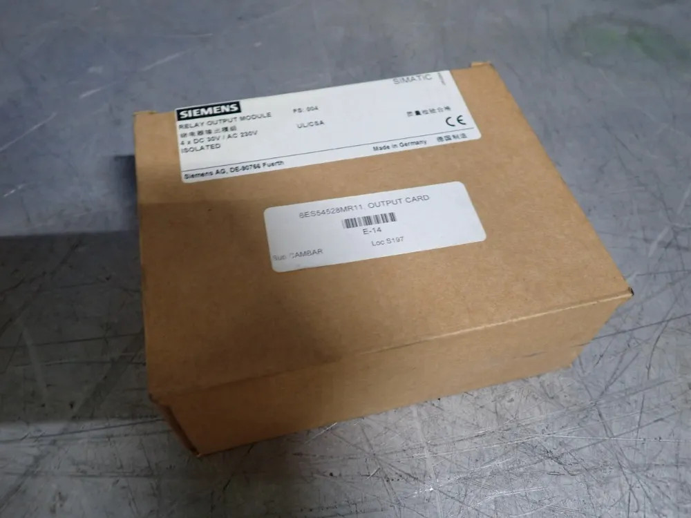 SIEMENS 6ES5452-8MR11 RELAY OUTPUT MODULE   10251190390