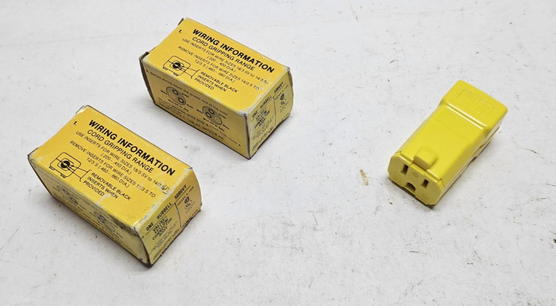 Hubbell 5969VY Yellow Connector Body Nema 5-15R 15A 125V (Lot of 2)