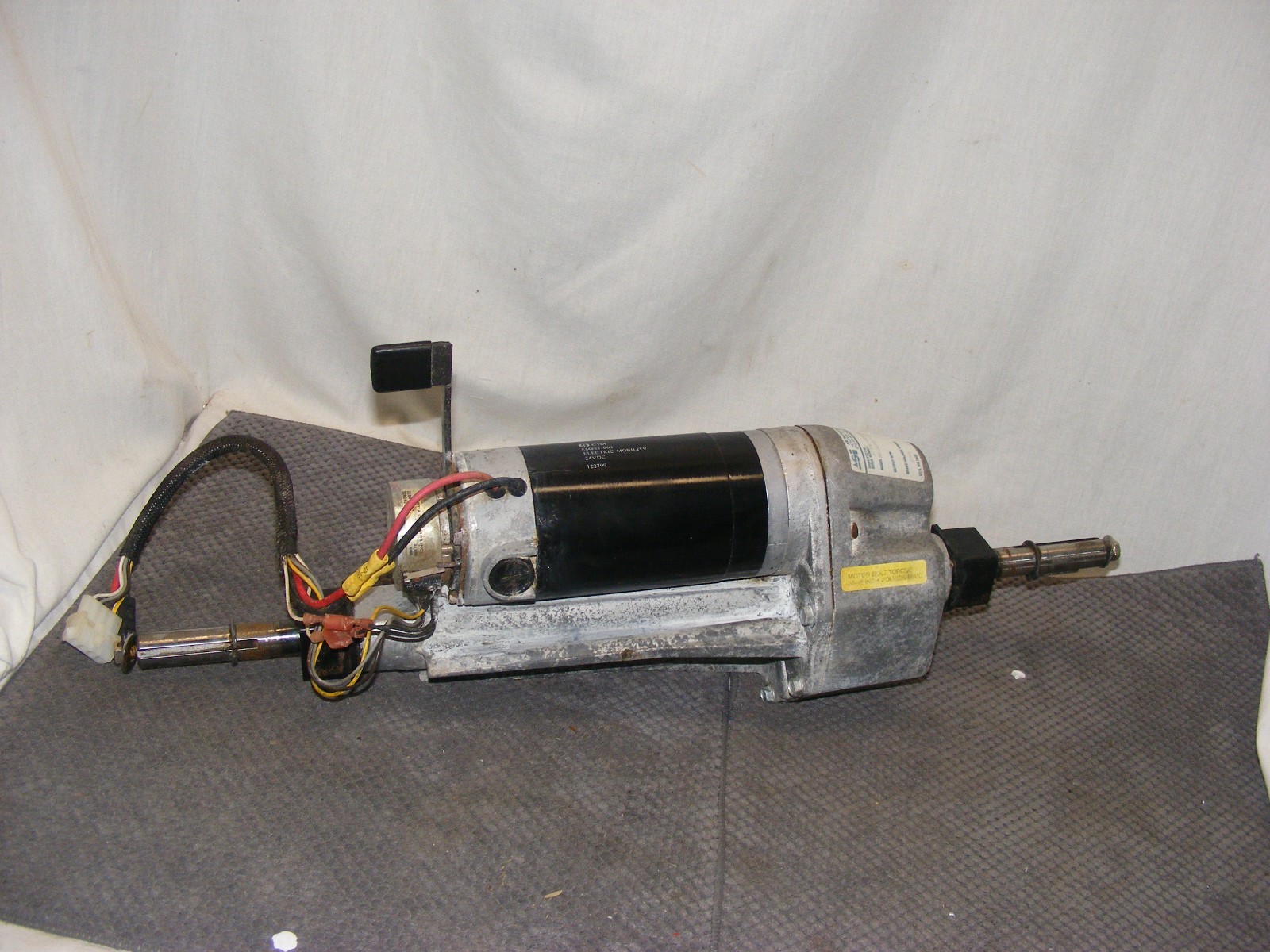 RASCAL 245 MOBILITY SCOOTERS REPLACEMENT TRANSAXLE MOTOR MK32HE-19**EM801-003