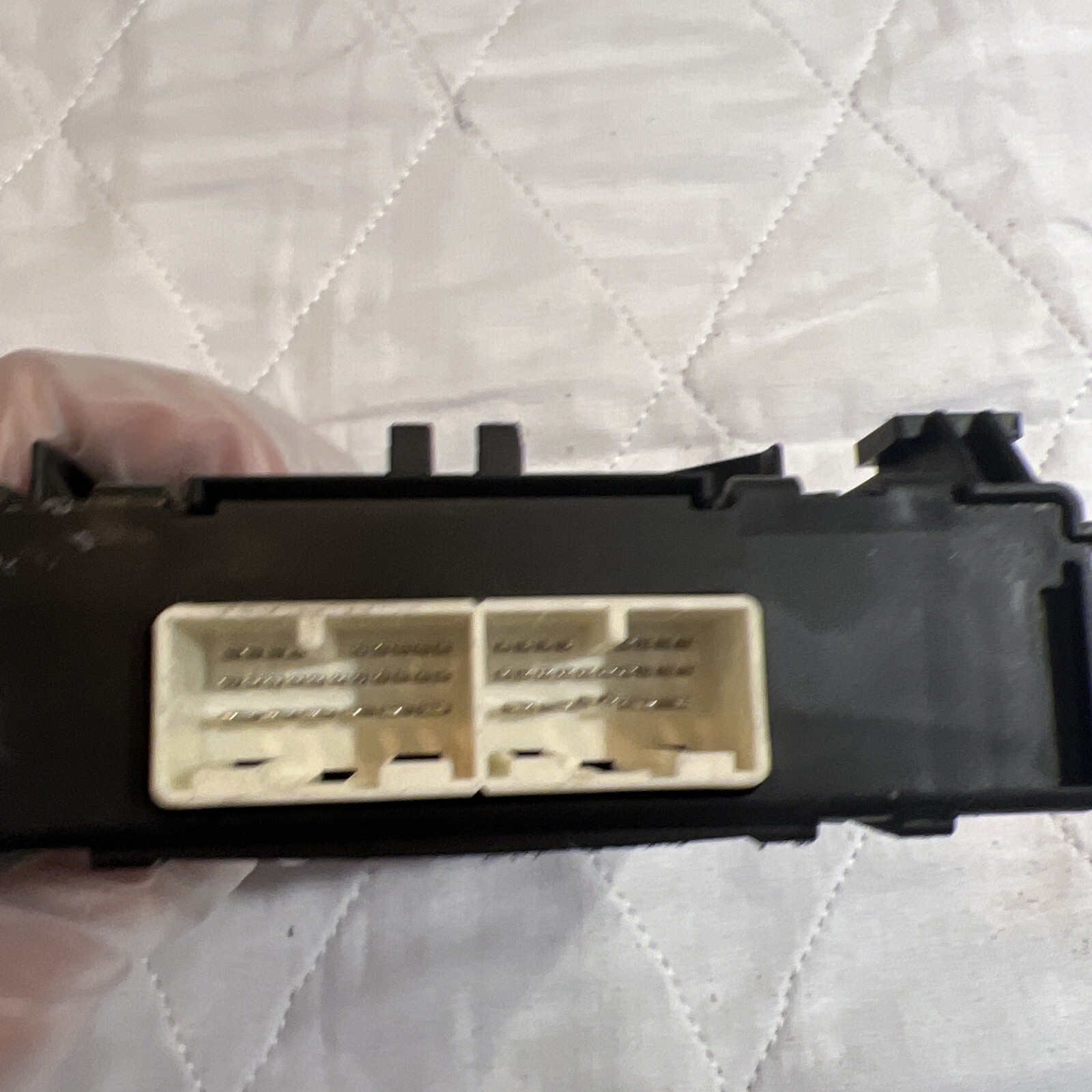 2020 LEGACY TEMP ECU 72343AN02A