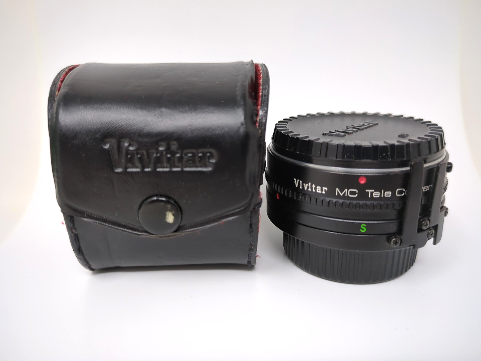 Vivitar Minolta MC Tele Converter 2x-5  Front & Rear Caps + Case
