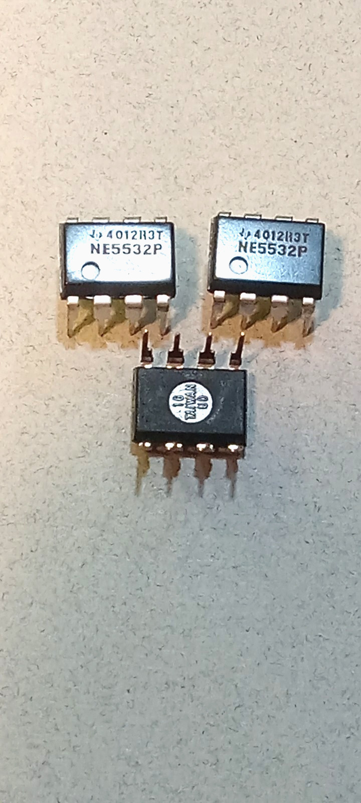 5PCS.  Dual Op-Amp.  Dip-8 IC. Low Noise, Pre-Amplifier Grade NE5532P NOS