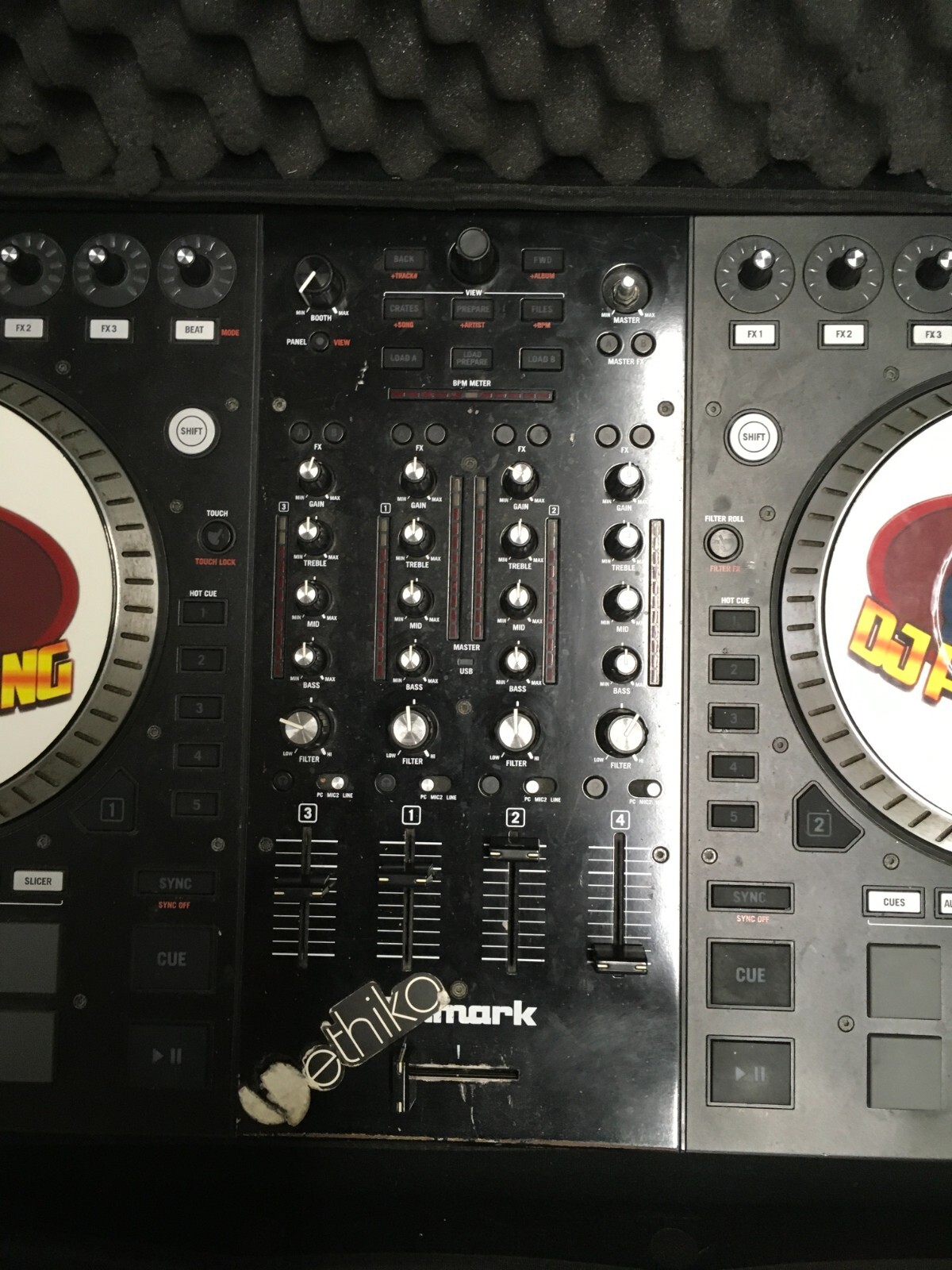 Numark NS7II Digital DJ Controller w/ ODYUSA Soft Case