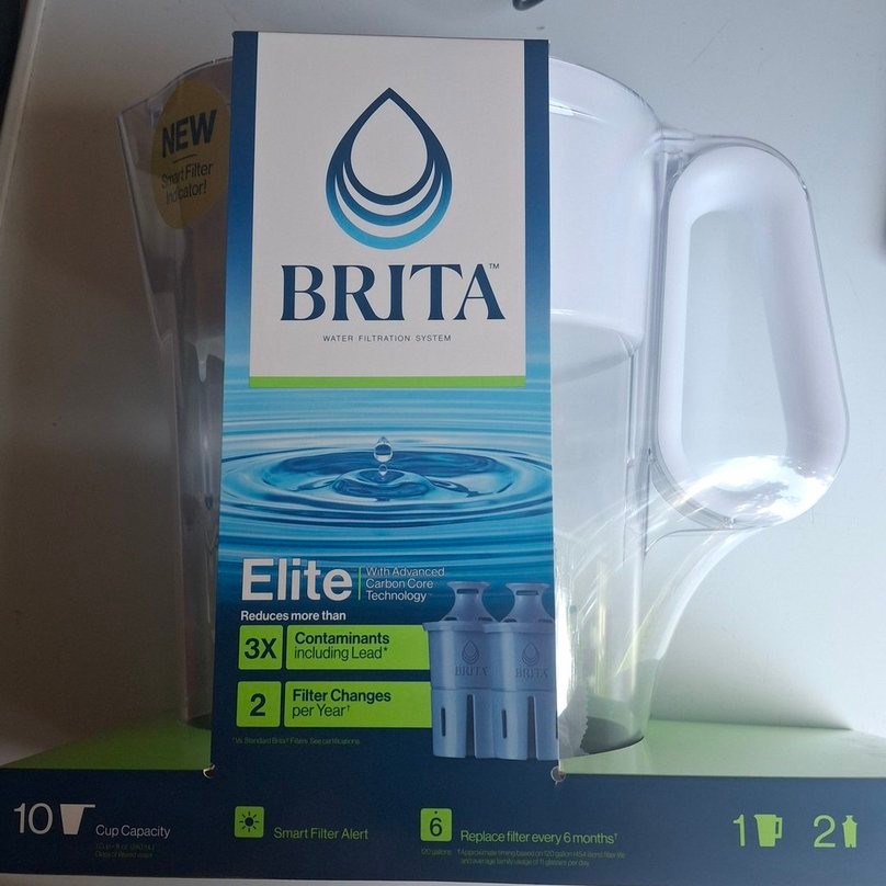Brita Wave Elite 10 Cup Smart Water Filter System Pitcher w two filters NEW OB53
