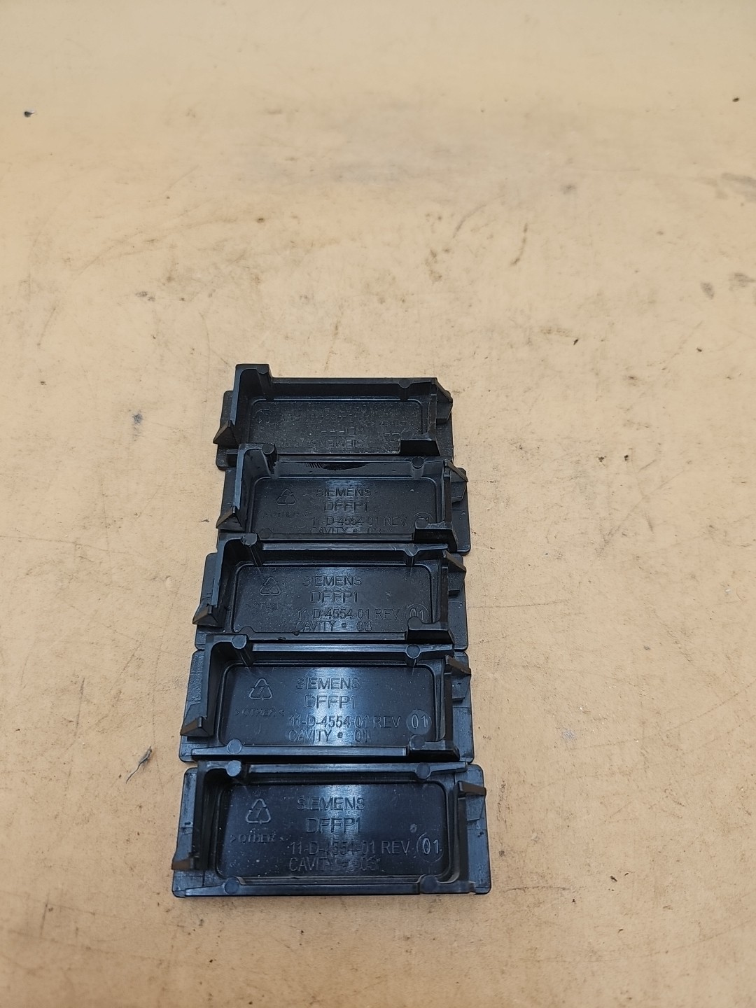 LOT OF 5 Siemens DFFP1 Blank Filler Plates 11-D-4554-01