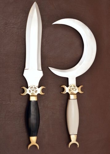 UBR CUSTOM HANDMADE D2 TOOL STEEL CRESCENT MOON AND ATHAME BOLINE KNIFE