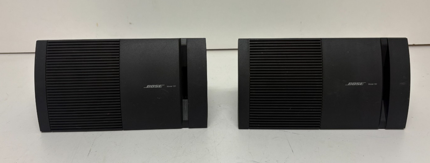 Pair Bose Model 100 Compact Bookshelf/Wall/Surround Speakers Black Fast Shipping