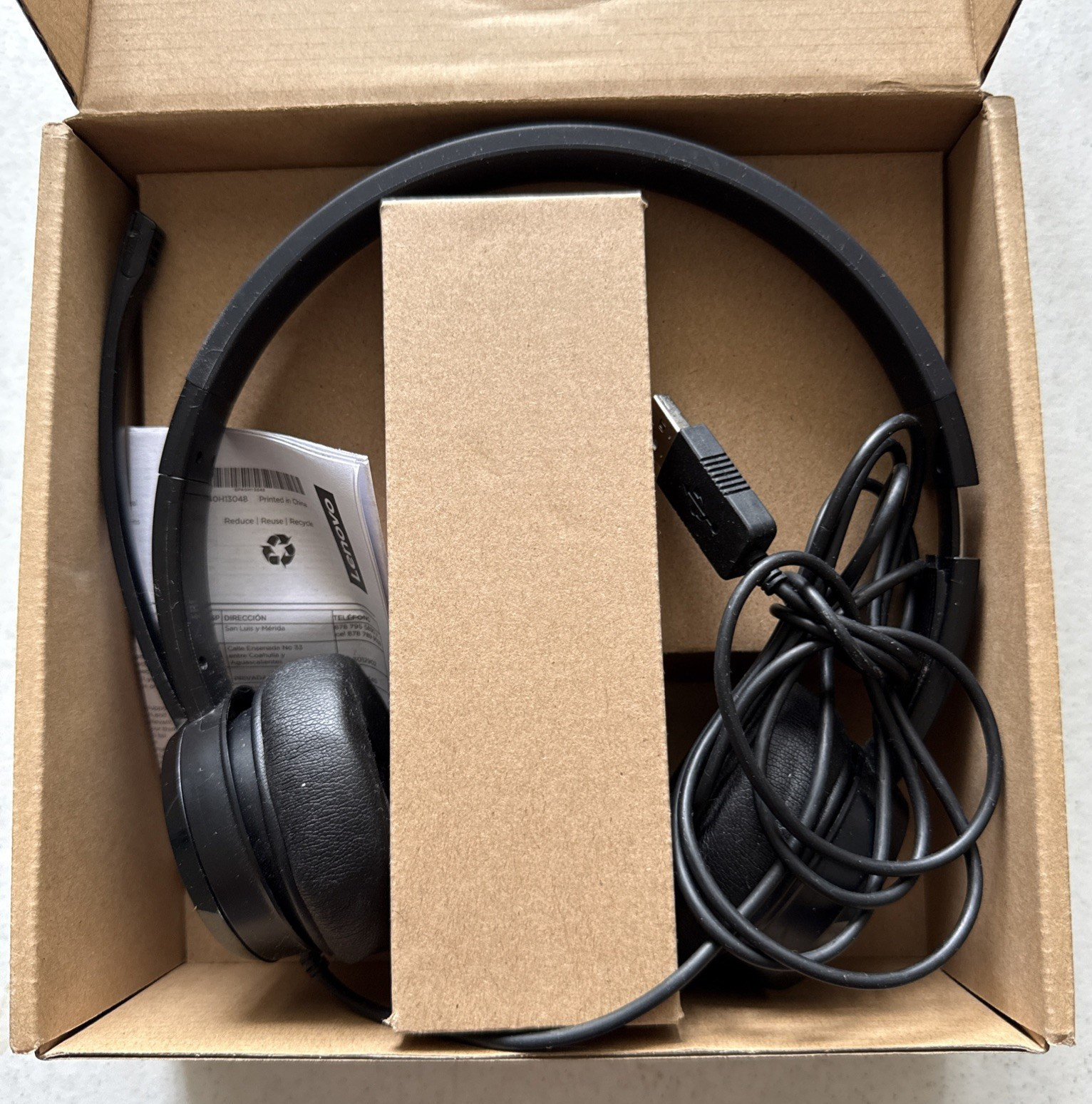Lenovo 100 Black Stereo USB Headset