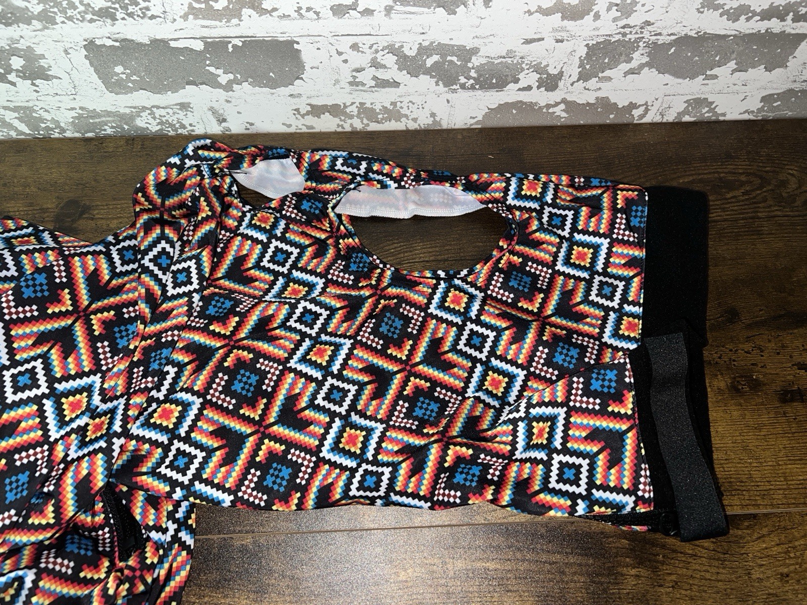NEW! Aztec Southwestern Print Neck Cover Zip Spandex Buckle Mane Stay Hood
