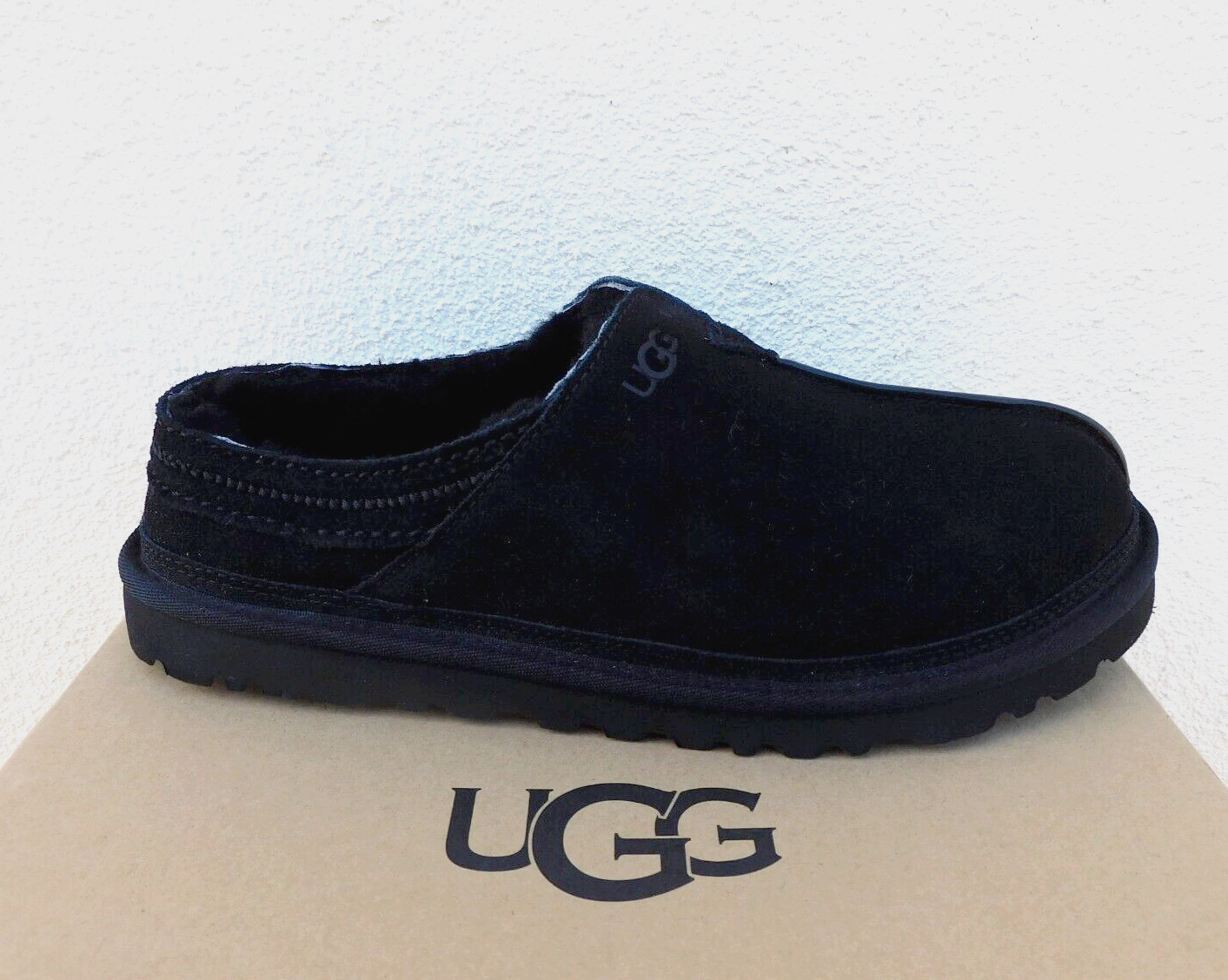 UGG BLACK NEUMAN SUEDE/ SHEEPWOOL COMFORT SLIPPERS, MEN US 8/ EUR 41 ~NIB