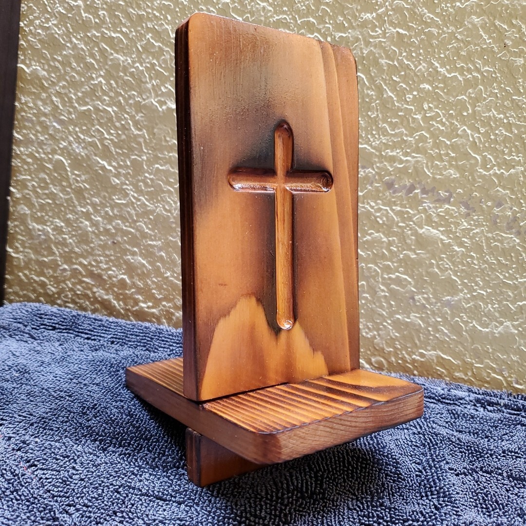 Custom Handmade 🧩 Solid Wood 🪵 Comic Book Display - Phone Holder - CGC Book🔥