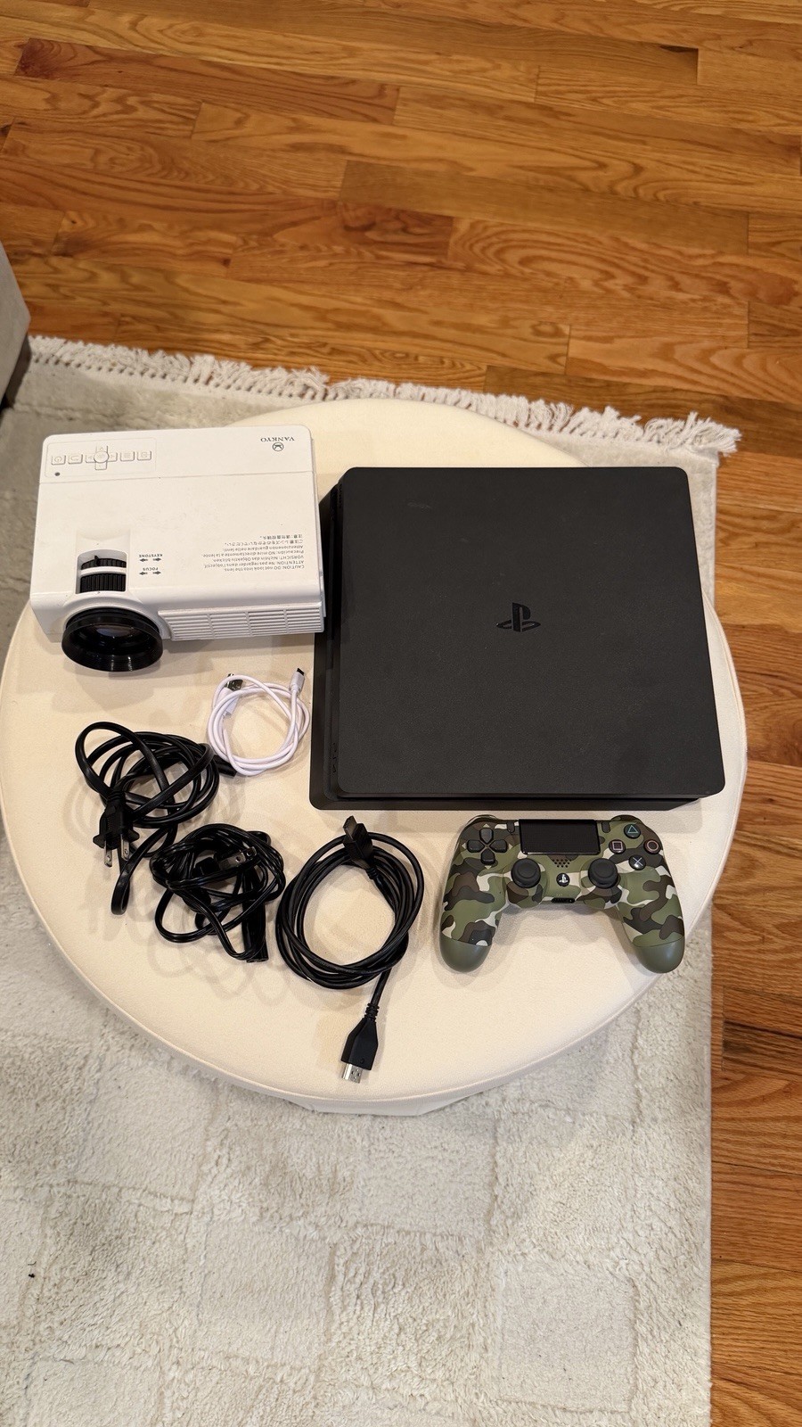 Sony PlayStation 4 Slim 1TB Bundle VANKYO Projector Controller Cables