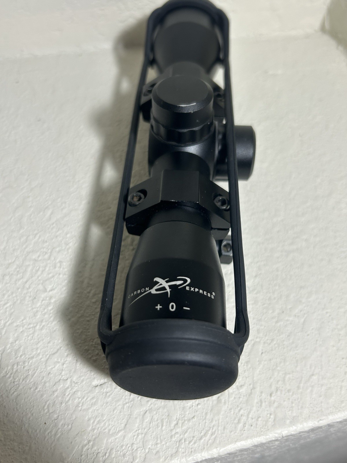 Carbon Express Crossbow Scope with cover and rings