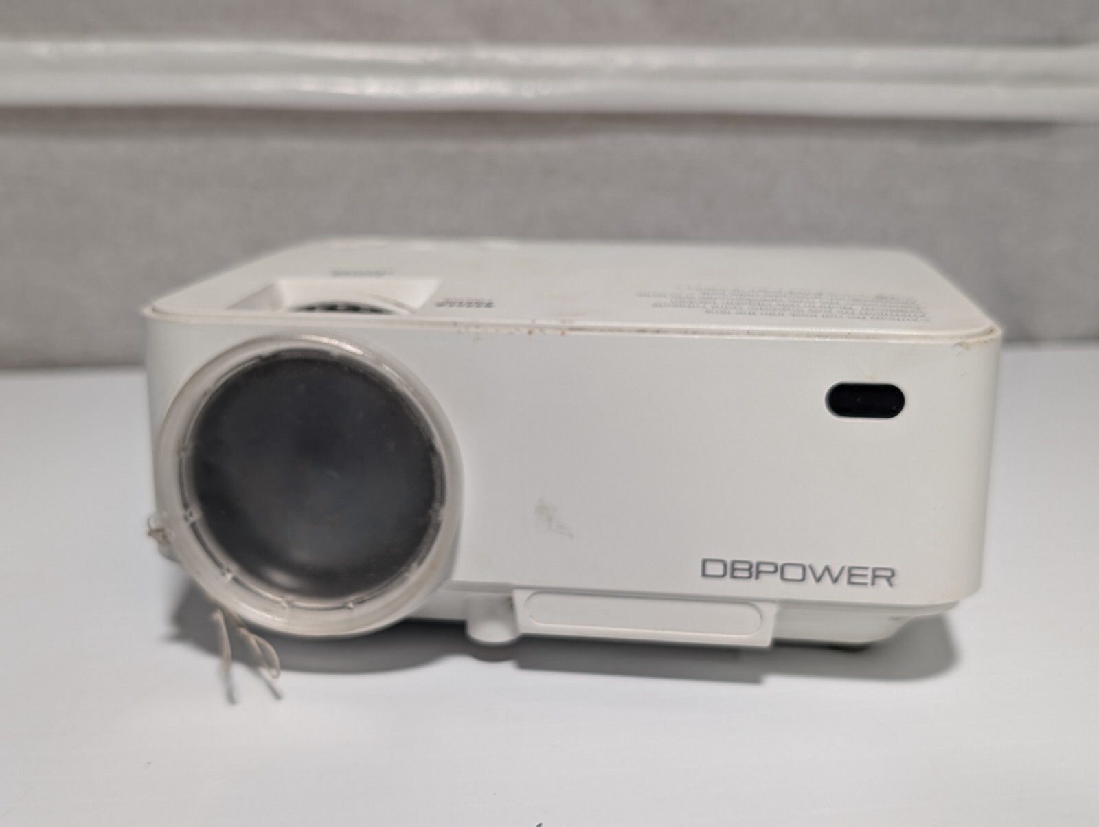 DBPower T20 Portable Mini Projector 1080P HD 1500 Lumens HDMI USB VGA