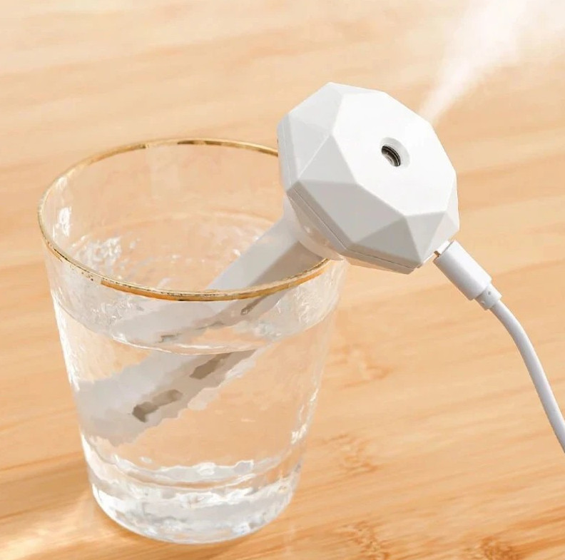 1pc USB Mini Humidifier Aroma Diffuser LED Mist Maker Car Home Air Fresh - NEW