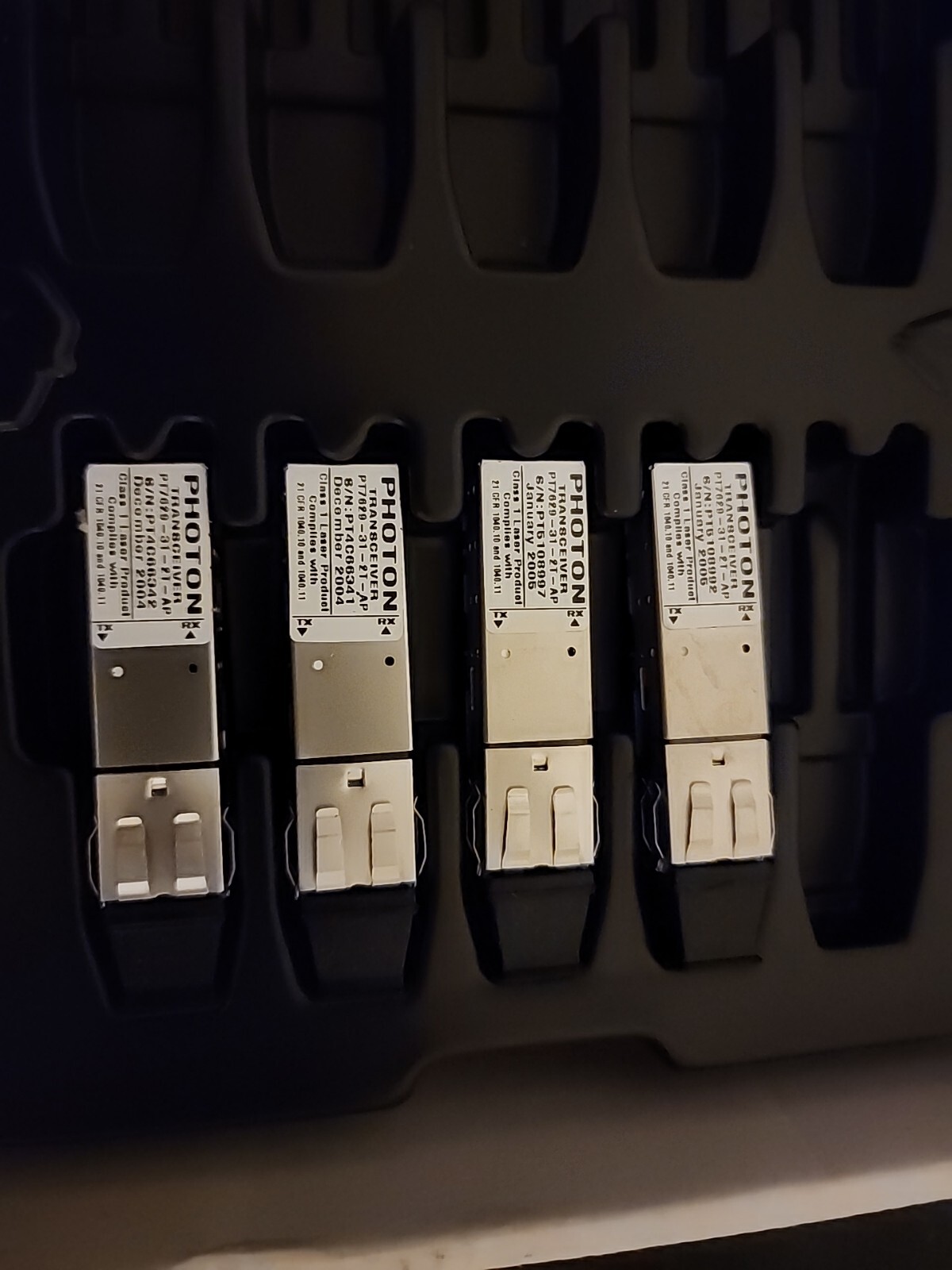 Lot of 4 photon Transceiver PT7629-31-2T-AP XCVR FOP 1550NM 155MBS SM SFF