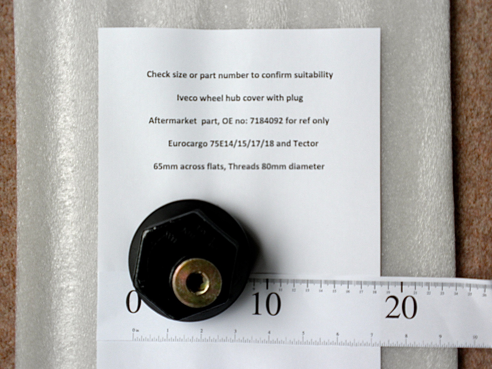 To Fit Iveco 75E14,15,17 Hub Oil Cap Euro and early Tector 7184092