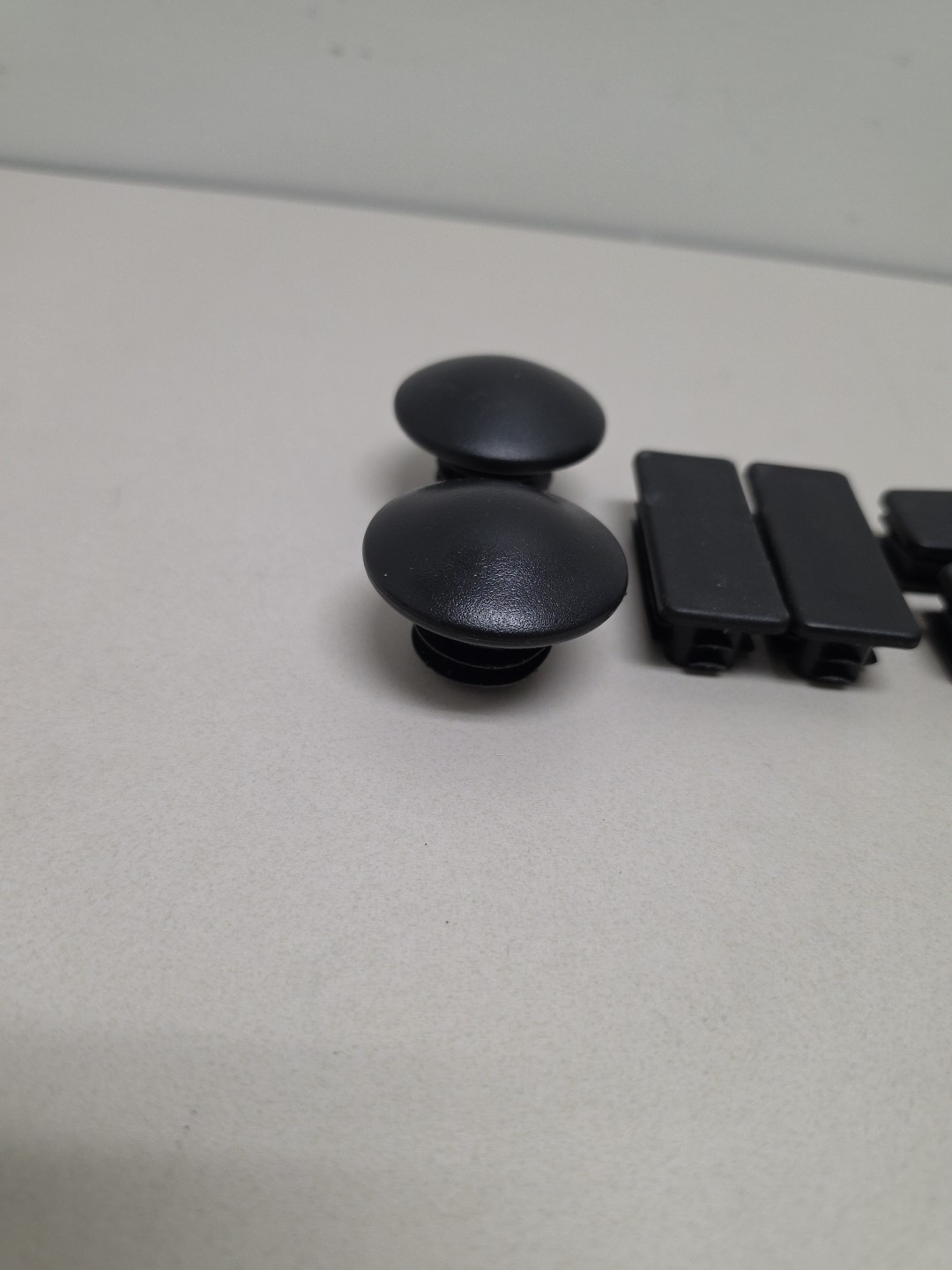 Proform Hybrid Trainer PFEL03812.3 Smaller End Cap Bundle (211A)