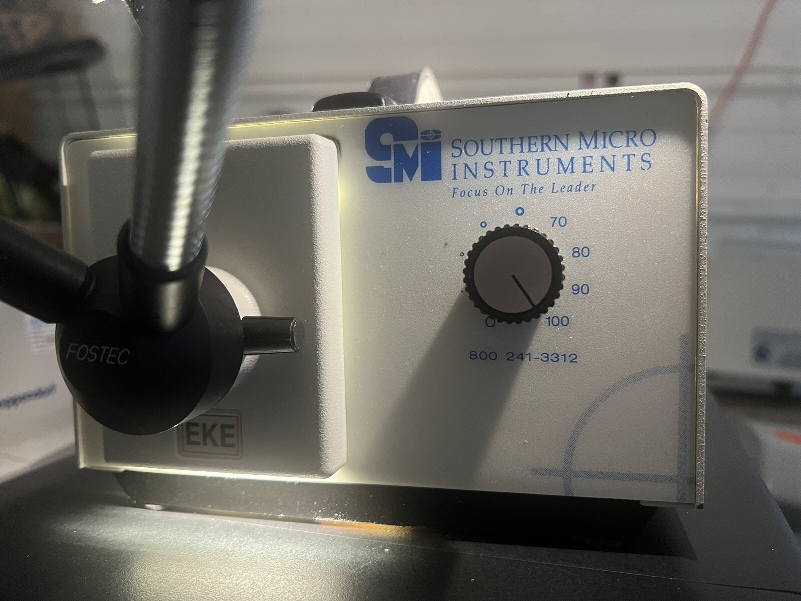 Southern Micro Instruments Fiber Optic Illuminator Dual Lamp (Model LR92240)