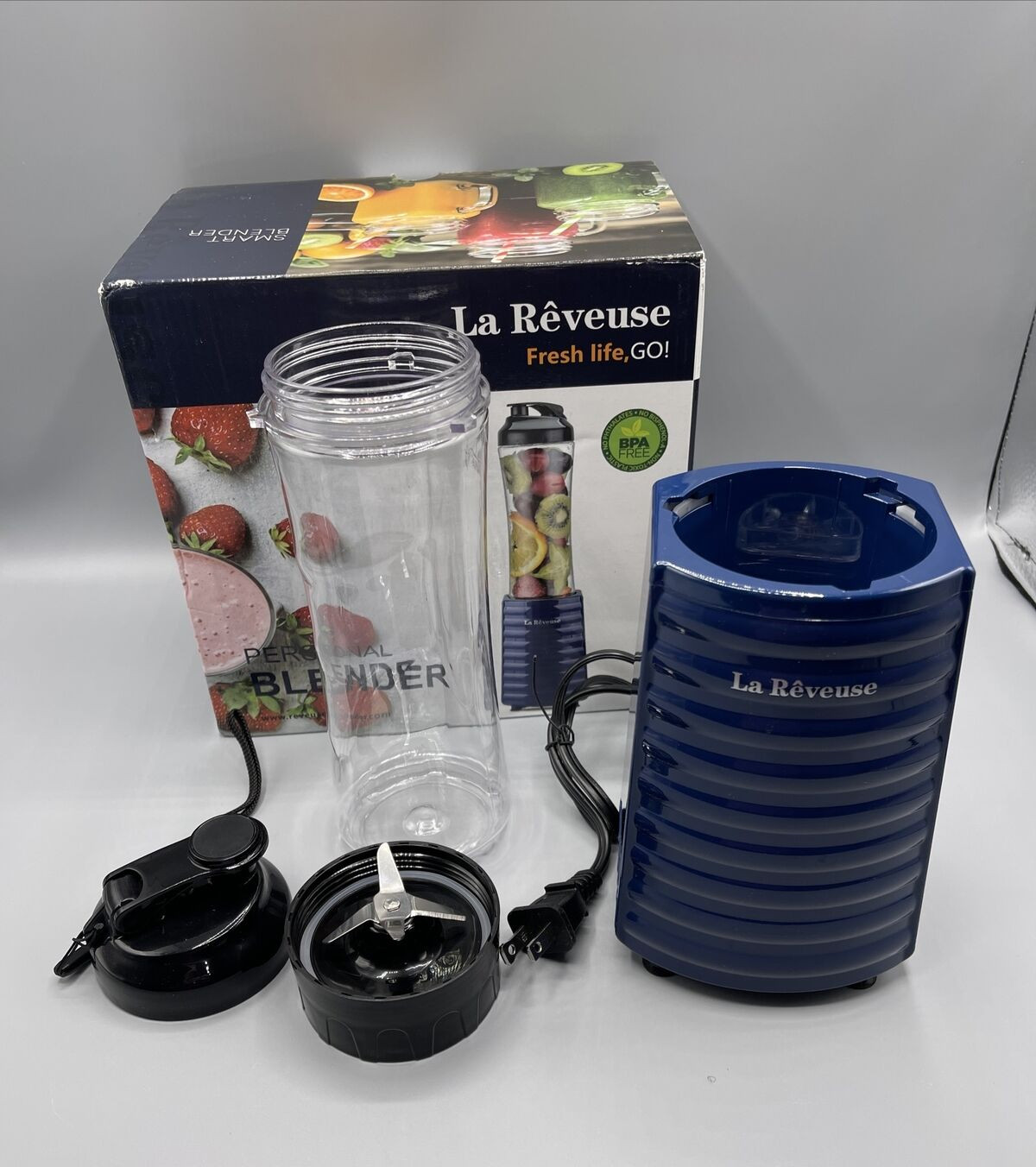 La Reveuse Smoothies Blender Personal 300W Navy with Travel Bottle