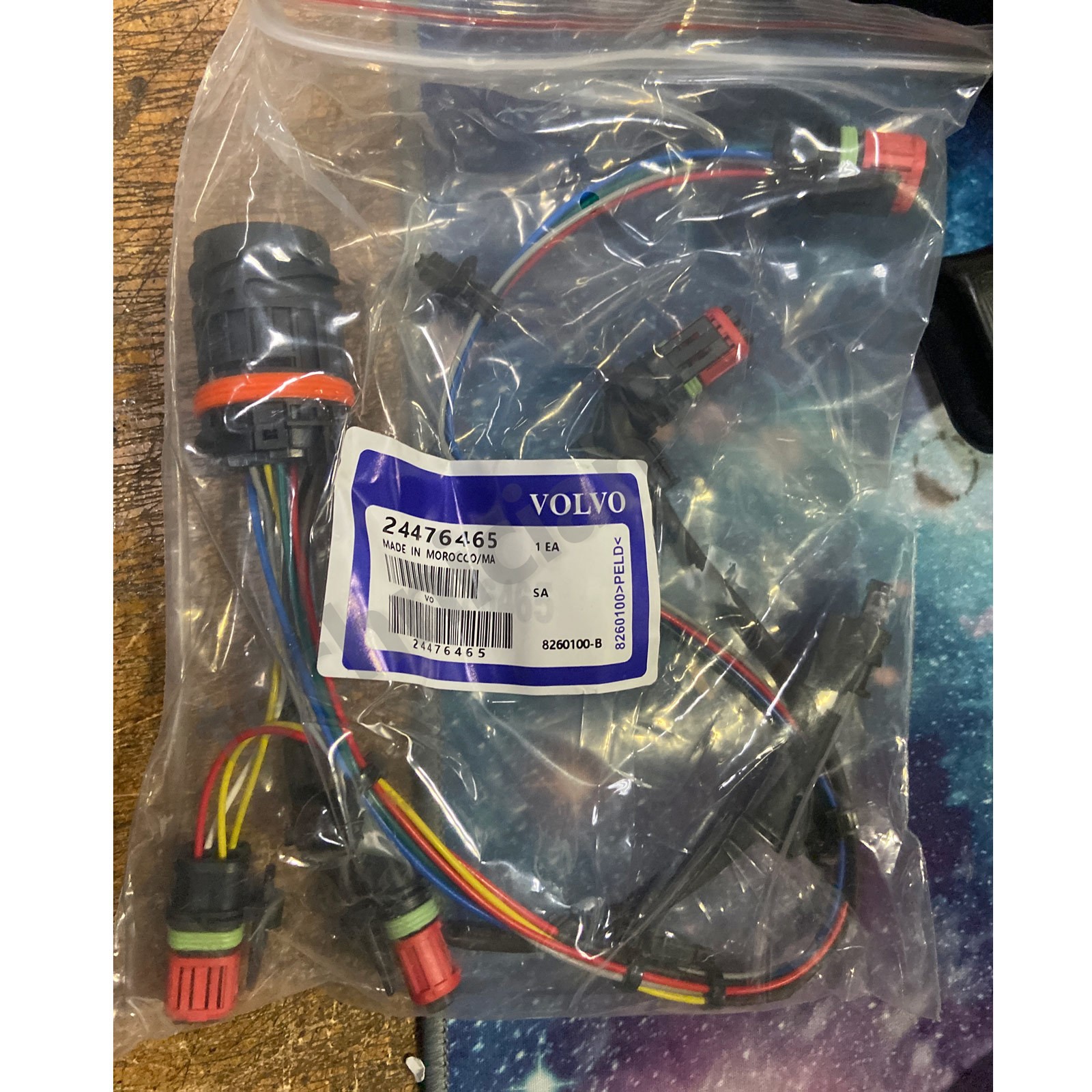 Brand New fuel injector wire harness P/N 24476465 for mack/volvo