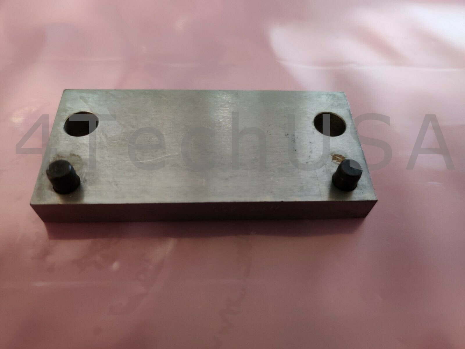 Universal Instruments Spacer 21677000