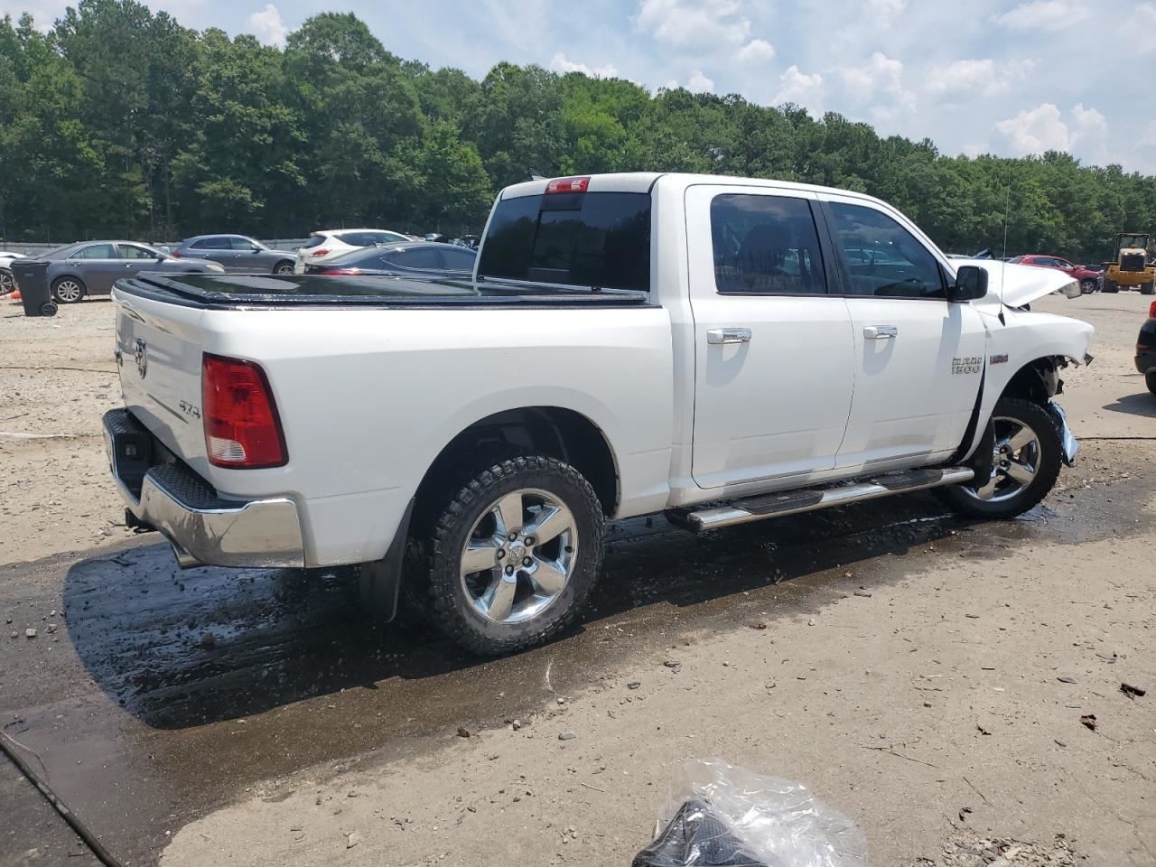 TDODR1500 2015 Glove Box 4741829