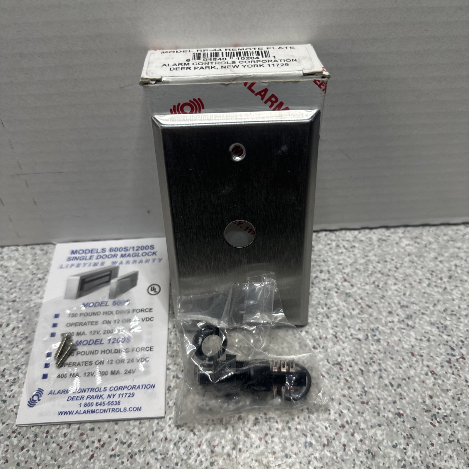 Alarm Controls RP-44 Remote Plate With Button** NEW **