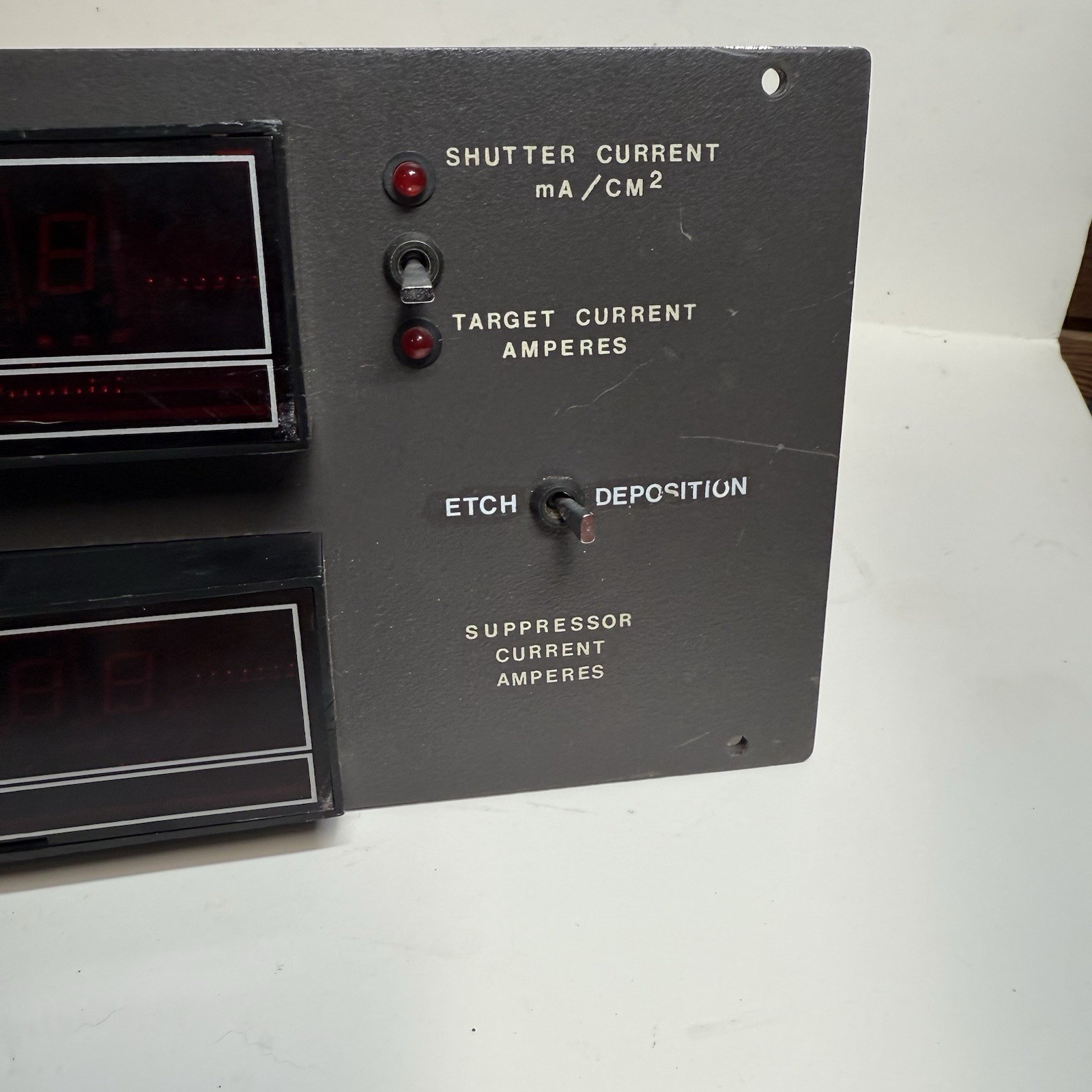 2 Data Tech Model 5-5313-020 Panel Meter 117VAC, VAC chuck