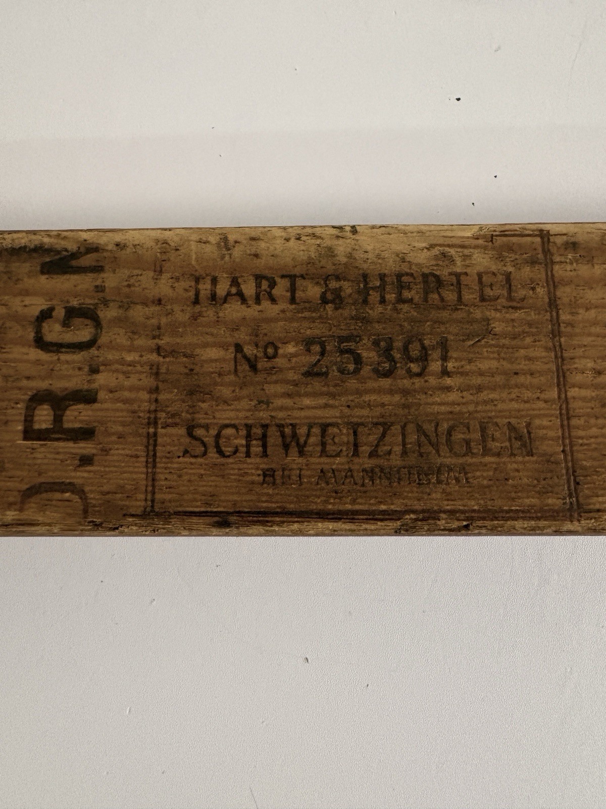 vintage wooden cigar mold manufactured by L. Bezemer & Zn. in Helmond, Holland.
