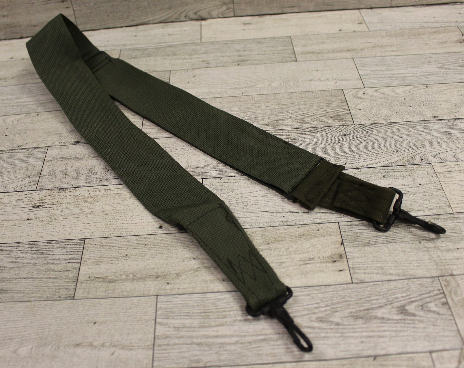 Military Issued Hand Cable Reeling Machine / Hand Wire Reeler Carrying Strap