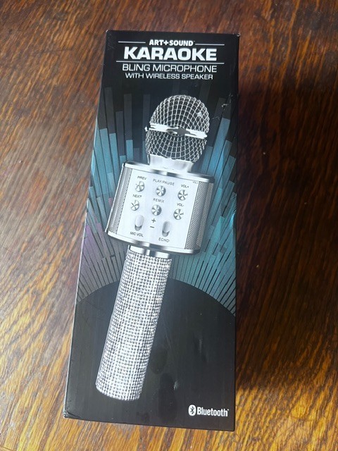Karaoke Bling Bluetooth Microphone with Wireless Speaker | Art+Sound