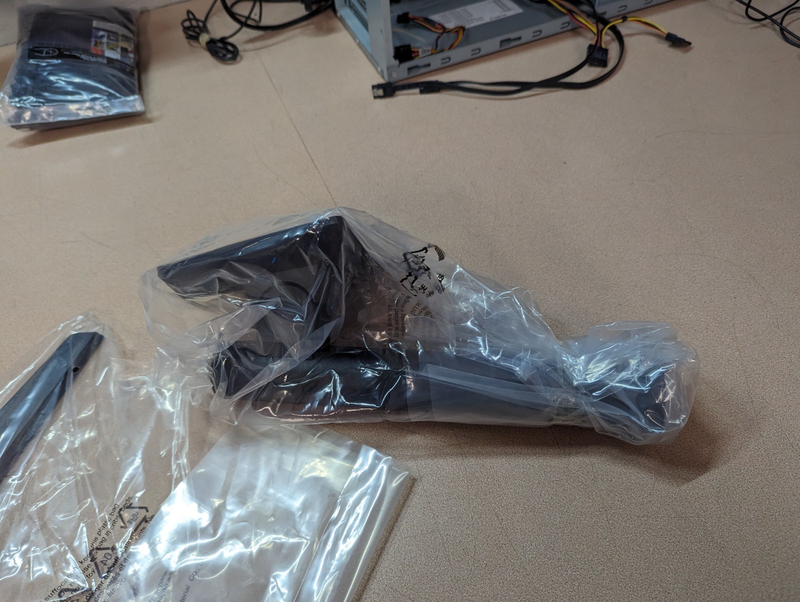New MSI G274CV base foot stand