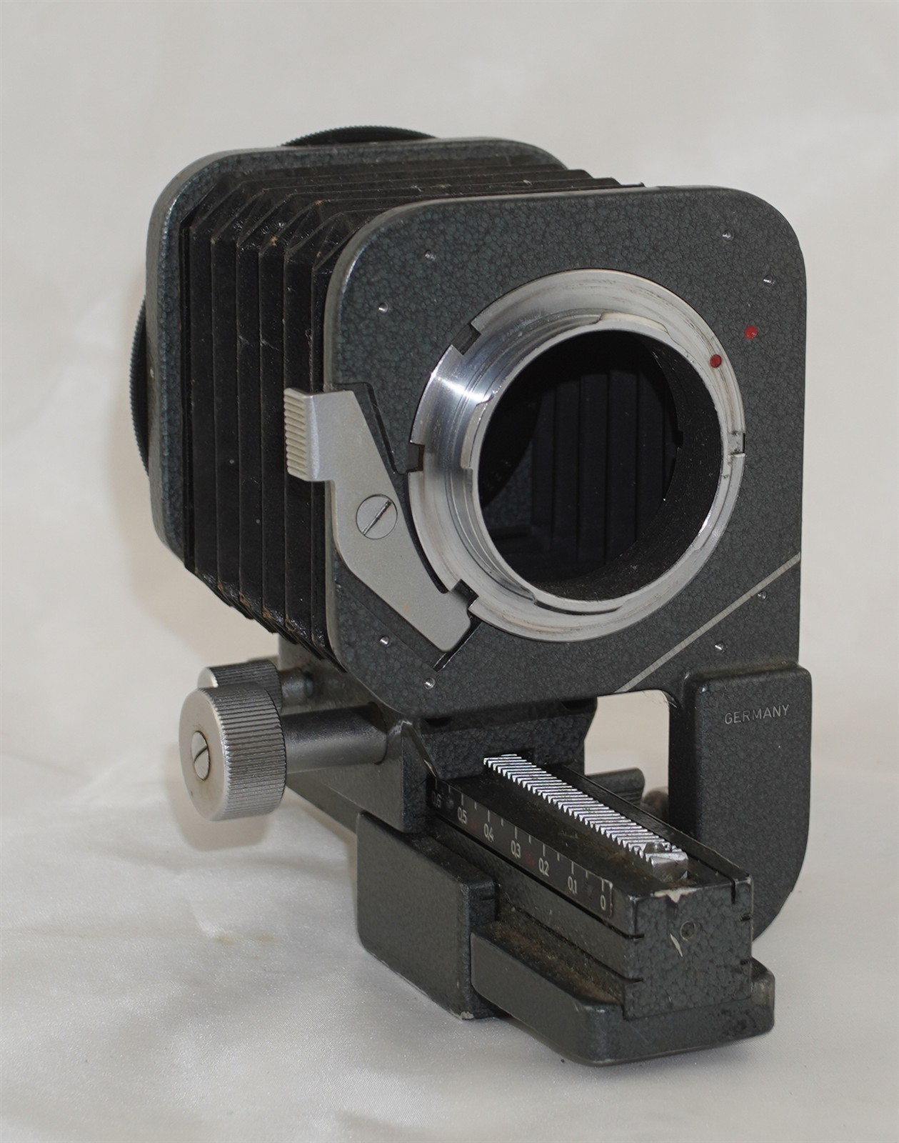 Leica Leitz 16556 M Mount Camera Universal Close Up Bellows