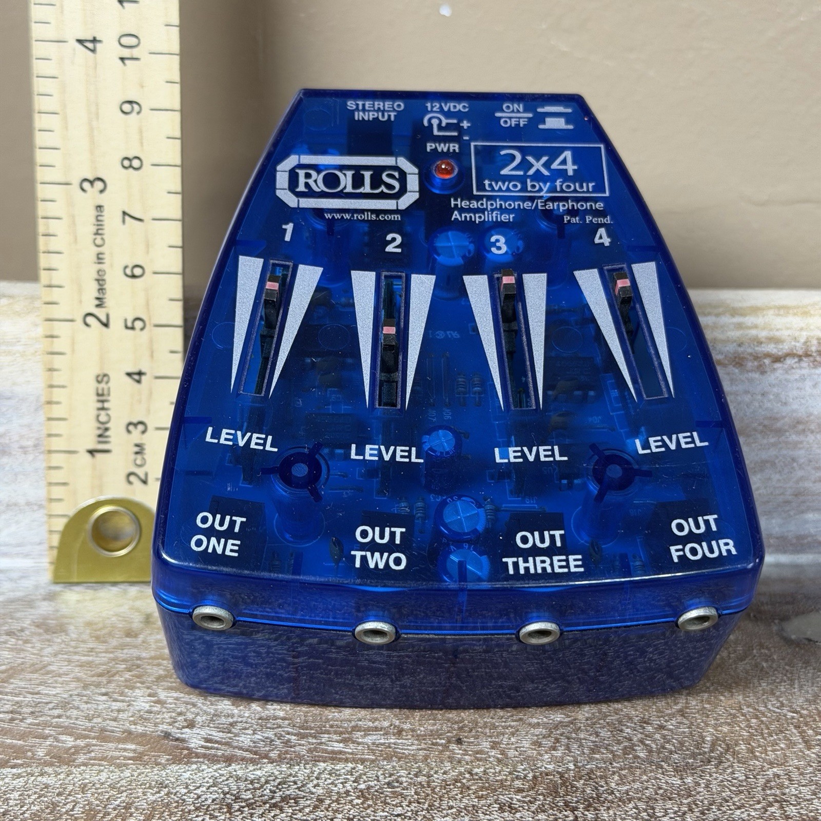 ROLLS Model: HA204 2x4 4-Channel Battery Stereo Headphone/Earphone Amplifier
