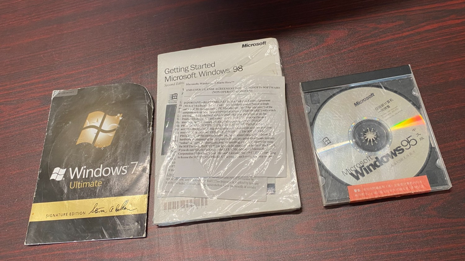 vintage Microsoft Windows 7 Ultimate Signature Edition & 95 sealed & 98 sealed