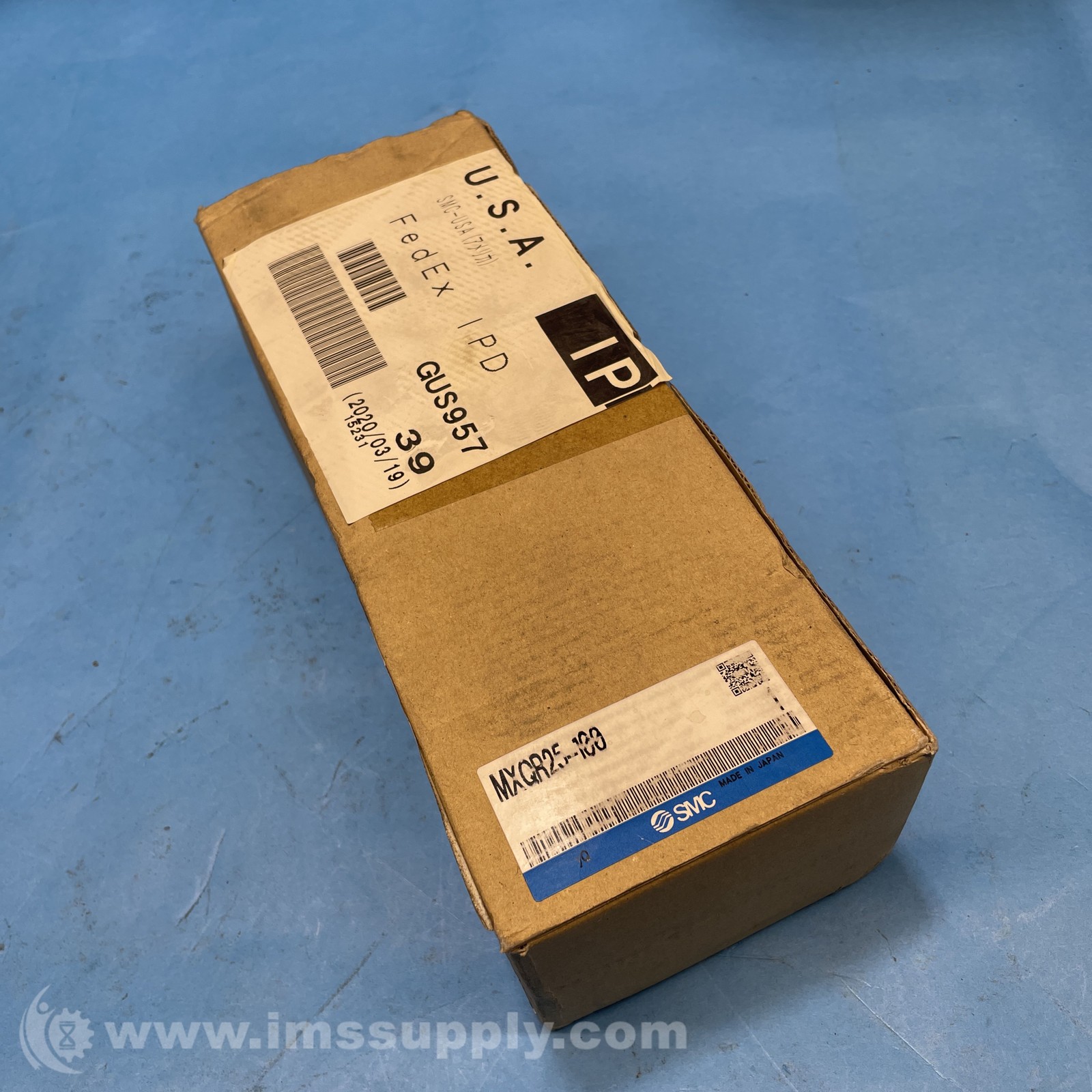 SMC MXQR25-100 Air Slide Table FNOB