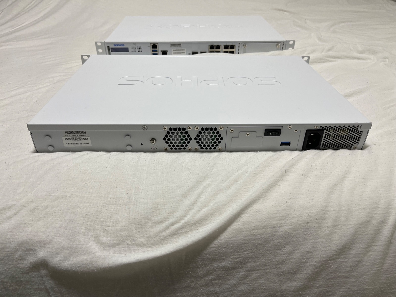 sophos XGS2100 (Router)