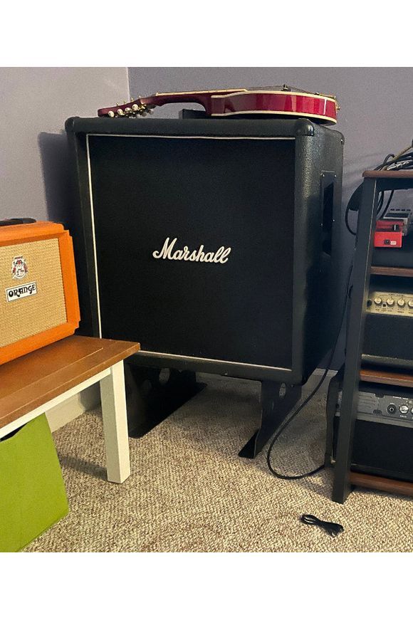 Manta Speaker Stand