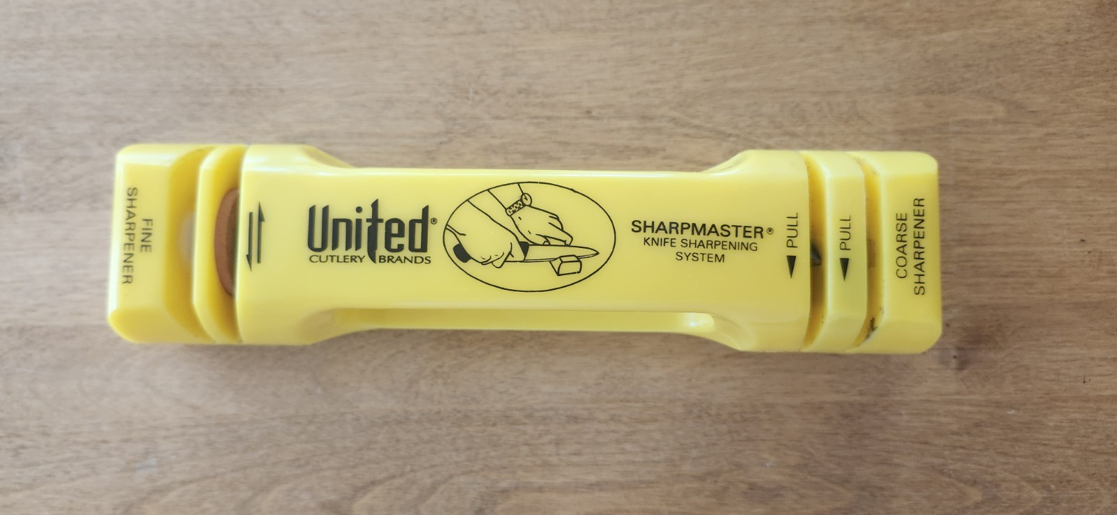 SHARPMASTER KNIFE SHARPENING SYSTEM by UNITED CUTLERY BRANDS