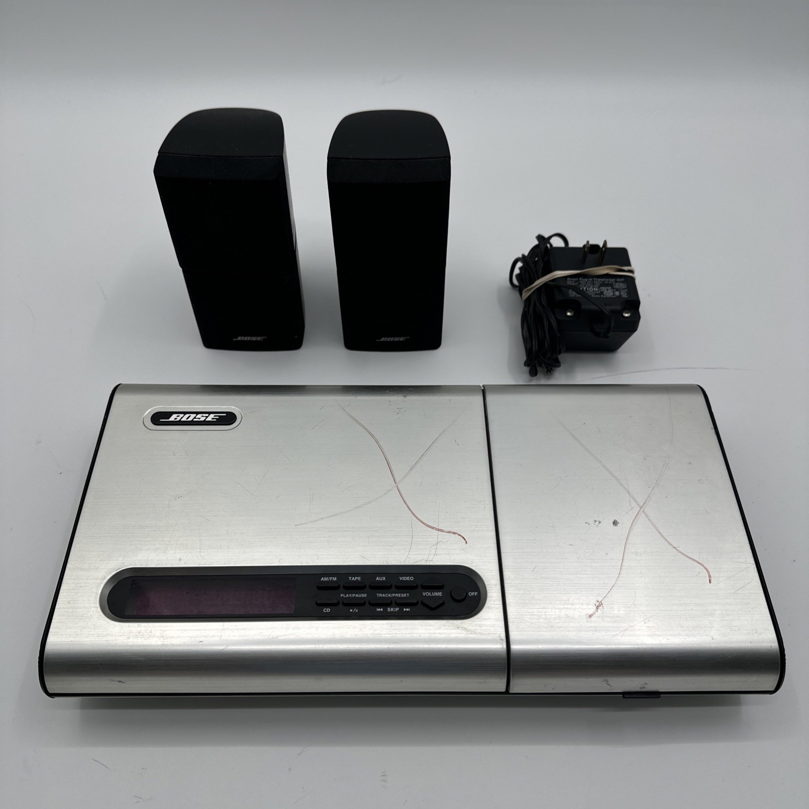 BOSE Music Center Model 5 for Lifestyle W/ Power Cord Silver Black Speakers READ
